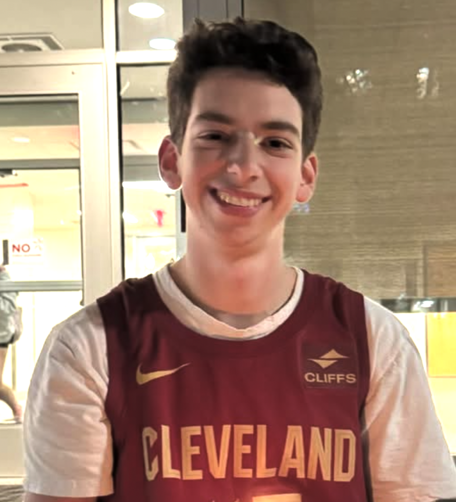 Jaden Levinson headshot